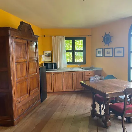 La Dominante Suites דירה